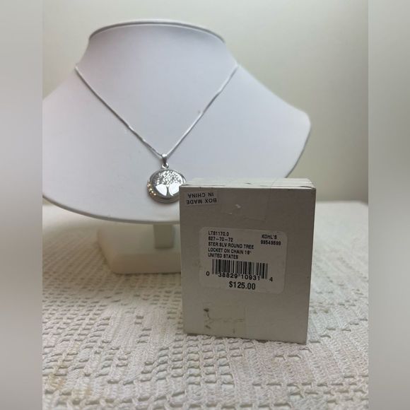 925 Sterling silver | Tree of life round circle locket | Silver locket and chain - Picture 10 of 10